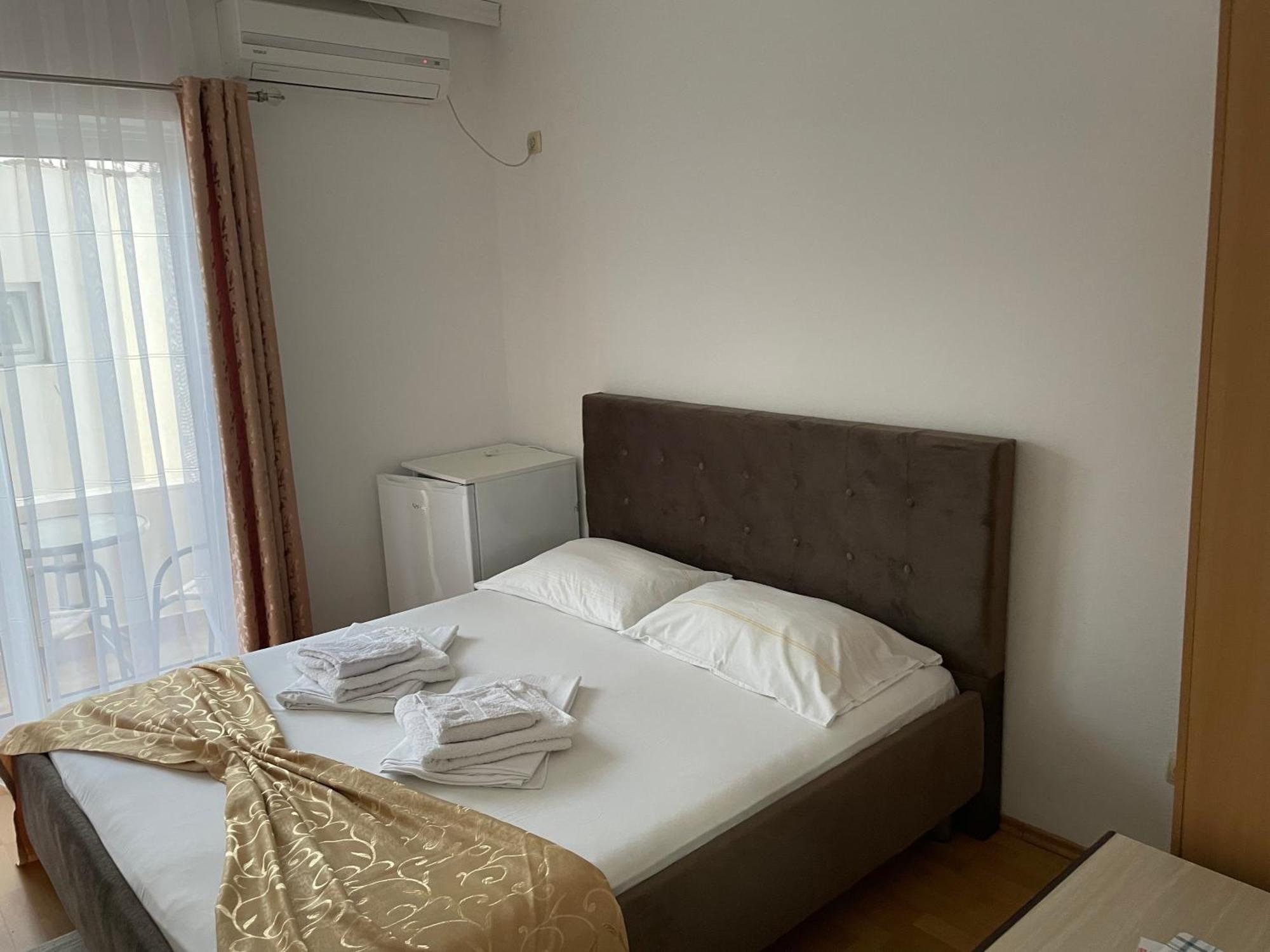 Molla Apartments Ulcinj Exterior photo