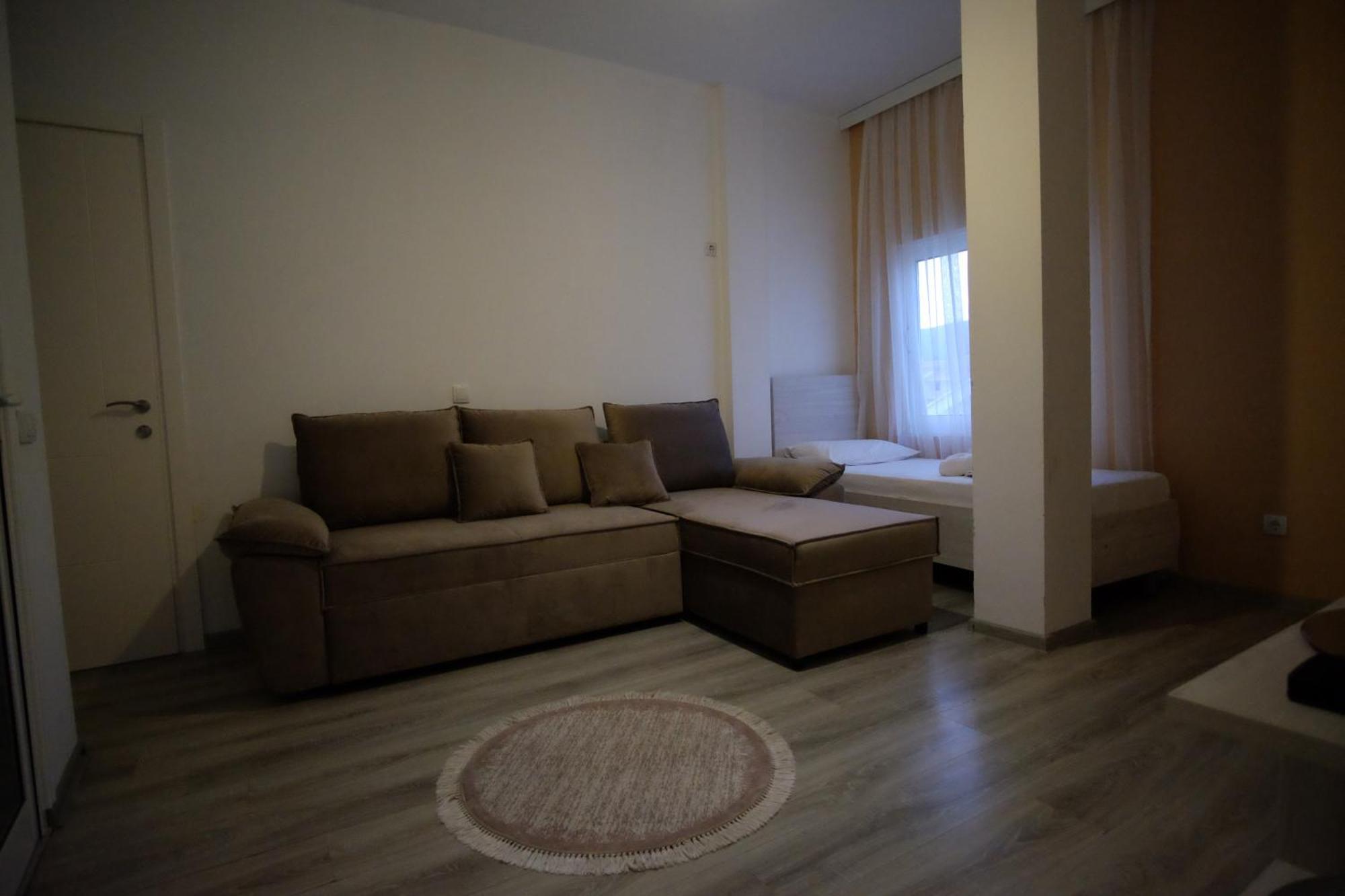 Molla Apartments Ulcinj Exterior photo